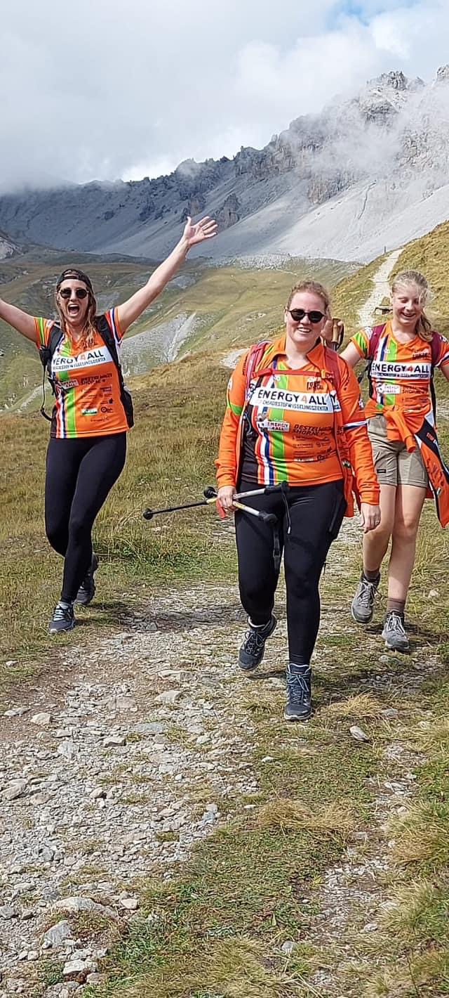 Forza4Energy4All Stelvio hikers2